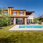 Katharina Villa Kirmenjak