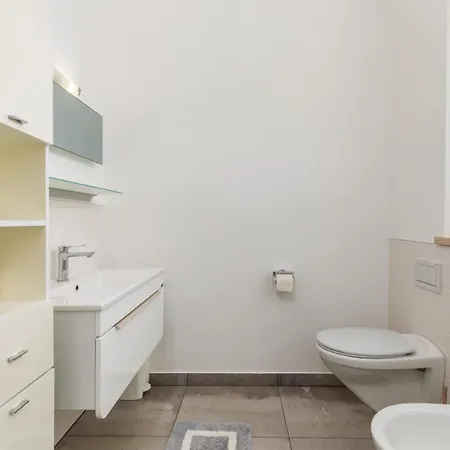 Katharina Villa Kirmenjak