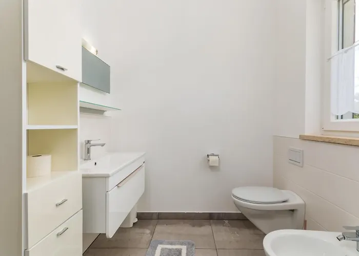 Katharina Villa Kirmenjak